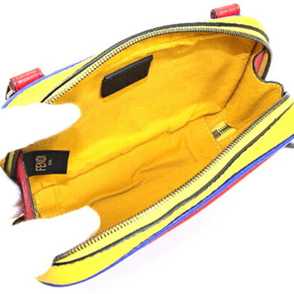 FENDI Red Leather Pochette Shoulder Bag - Picture 3 of 6